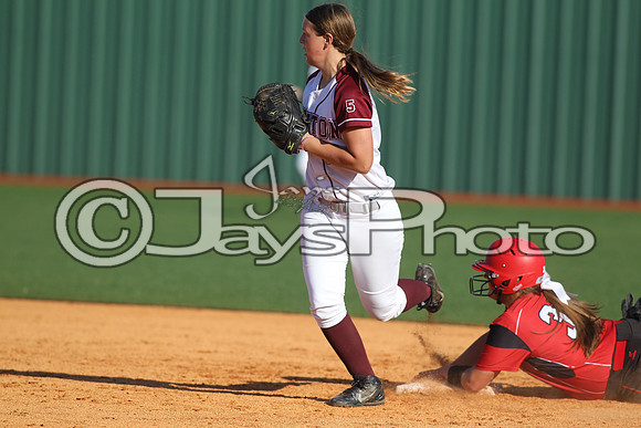 Harmony Grove @ Benton softball 4-16-2015 (©Justin Manning) JWM_0350