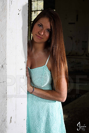 Collin & Makayla Senior pics 4-14-13 (© Justin Manning) JWM0147