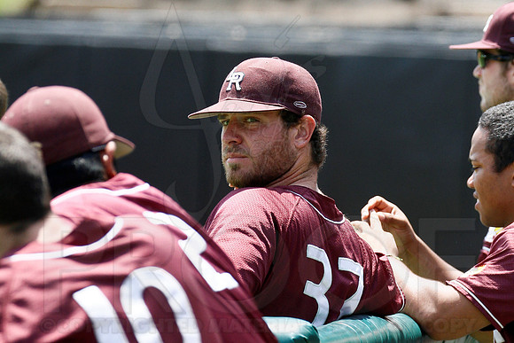 UALR vs. ULL Baseball 4-29-12 (Justin Manning)009