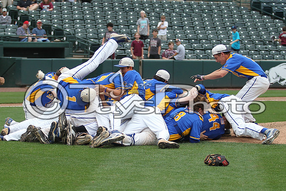 6A State Baseball Finals Benton vs. Sheridan 5-23-2015 (©Justin Manning) JWM_0596