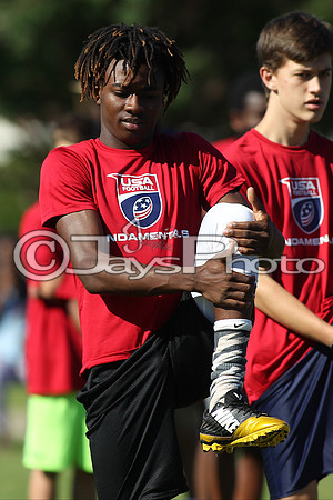 Tyrell Johnson Football Camp 6-10-17_JWM00017