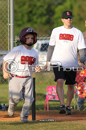 Bomb Squad vs Tigers 6-7 year old (Pitching Machine) 4-27-2015 (©Justin Manning) JWM_0210