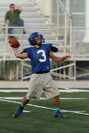 Harmony Grove Football Team Camp (Practice) 7-15-2014 (©Justin Manning) JWM_297