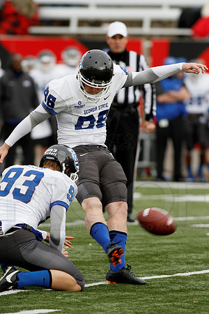 Georgia State @ Arkansas State 11-23-13 (©Justin Manning) JWM_0221
