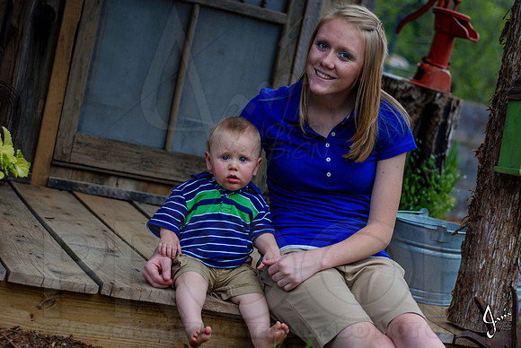 Madison & Kaleb Jacobs 7-7-12 (Justin Manning)053
