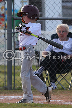 Bomb Squad vs. Cardinals 6-7 year old (Pitching Machine) 5-5-2015 (©Justin Manning) JWM_0060