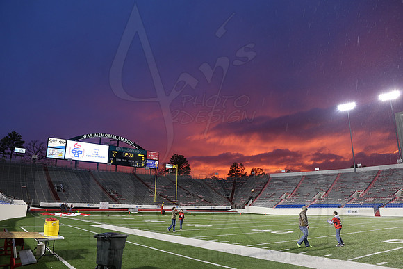 Glen Rose vs. Charleston 12-21-13 (©Justin Manning) (©Justin Manning) JWM0183 0183