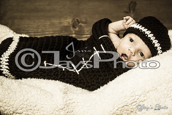 Jonathan Keston Ray newborn pictures 3-30-2015 (©Justin Manning) JWM_0019-2