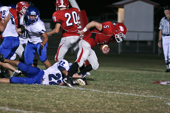 FB Dylan Ray running in the 2 point conversion