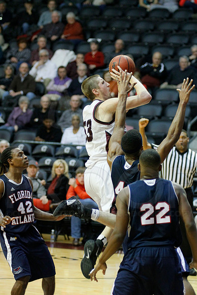 FAU @ UALR 1-24-13 (Justin Manning)0352