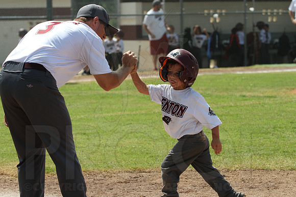 Benton vs. Mountain Home 5-6 year old All Stars 7-12-2014 (©Justin Manning) JWM_123