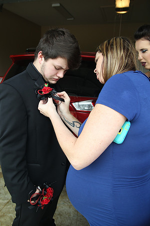 Sheridan Senior Prom 4-29-17_JWM00004