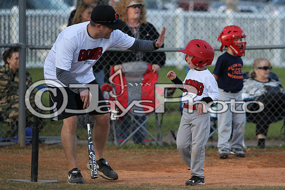 Bomb Squad vs Tigers 6-7 year old (Pitching Machine) 4-27-2015 (©Justin Manning) JWM_0031