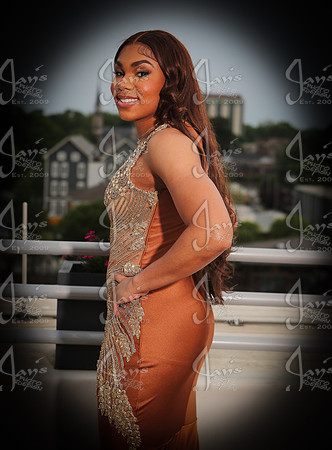 Ky Wilson (Little Rock Central Prom) 4-26-25_JWM_0005-2