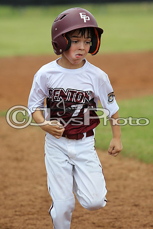 Benton (Cobb) vs. Benton 5-6 year old All-Stars 6-14-2015 (©Justin Manning) JWM_0108