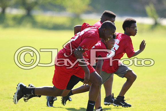 Tyrell Johnson Football Camp 6-10-17_JWM00249