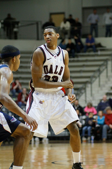 FAU @ UALR 1-24-13 (Justin Manning)0054