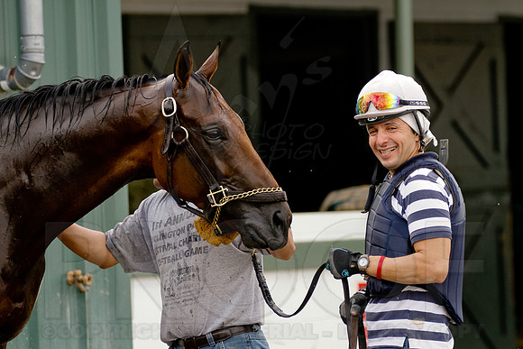 Morning Workouts (Arkansas Derby)21