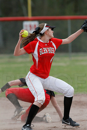 Harmony Grove @ Glen Rose softball 3-31-2014 (© Justin Manning) JWM_0033