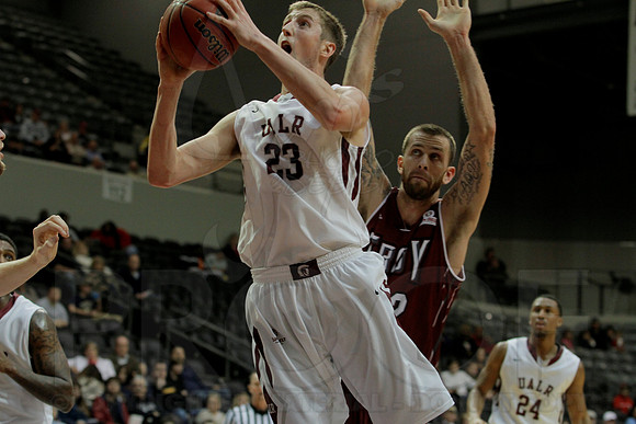 UALR vs. Troy Men's Basketball 1-11-14 (©Justin Manning) JWM_0327