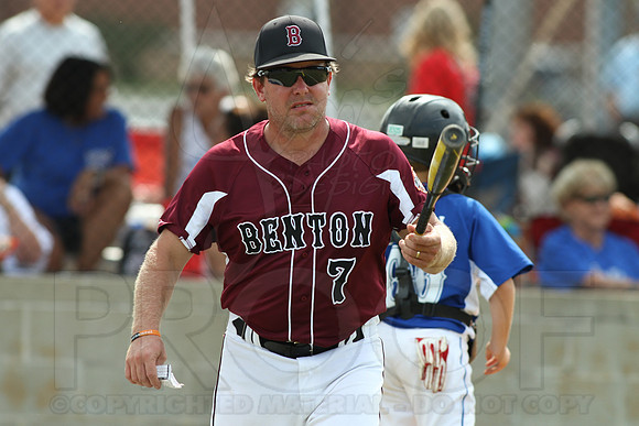 Benton-Midkiff vs. Bryant-Griffin 8 year old (Cal Ripken) 7-20-2014 (©Justin Manning) JWM_051