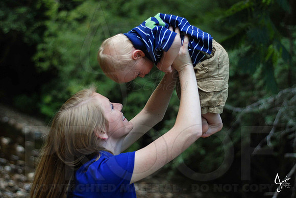 Madison & Kaleb Jacobs 7-7-12 (Justin Manning)002