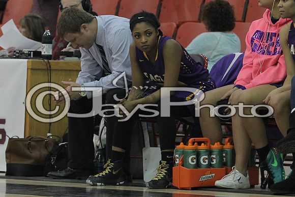 Mayflower @ Harmony Grove Sr. Girls 1-26-2016 (©Justin Manning) JWM_(0310