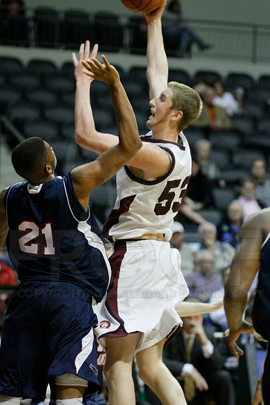 FAU @ UALR 1-24-13 (Justin Manning)0296