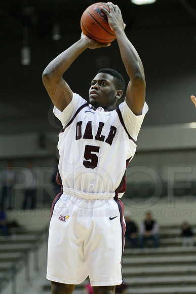 FAU @ UALR 1-24-13 (Justin Manning)0056