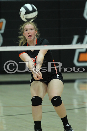 Sheridan @ Malvern Volleyball (JV) 9-11-17_JWM00325